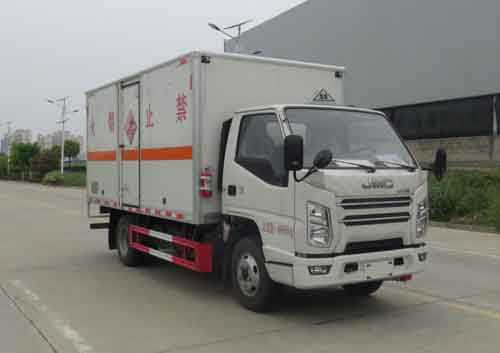 华通牌HCQ5041XRQJX6型易燃气体厢式运输车